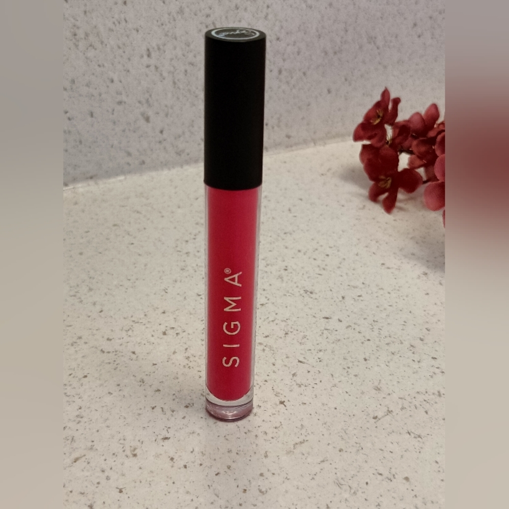 Sigma Cosmetics Liquid Lipstick--PEACH-TINI